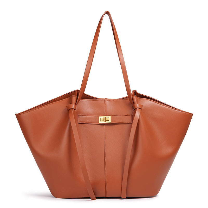 THE OVERSIZED WINGED EXECUTIVE TOTE detail image 10