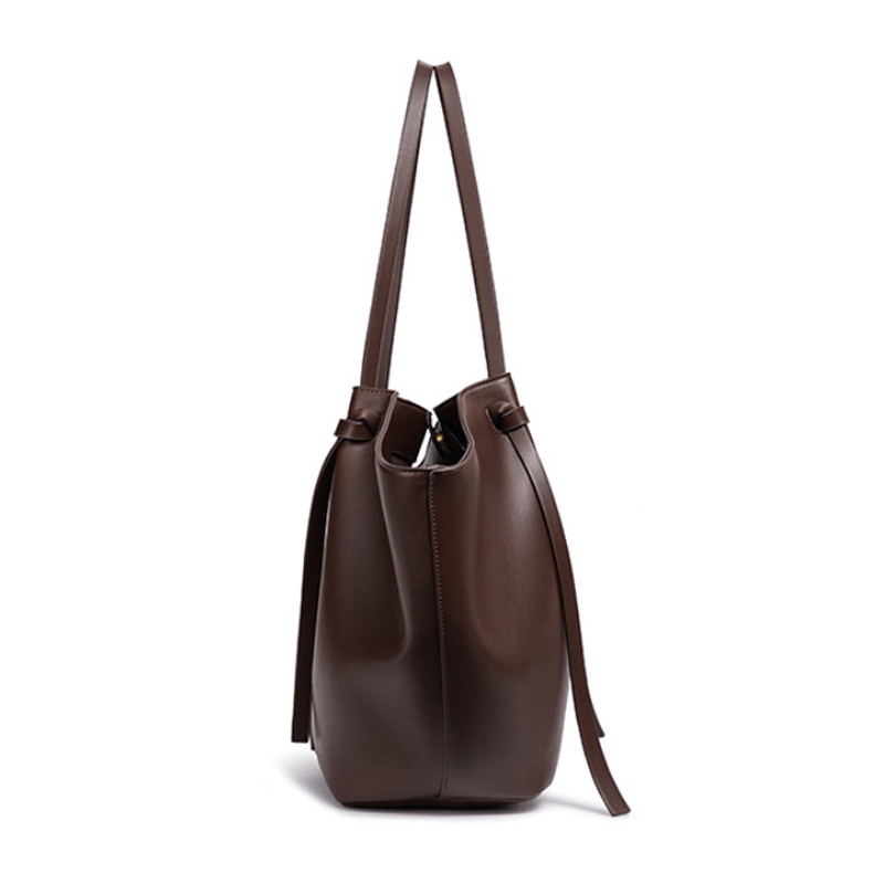 THE OVERSIZED WINGED EXECUTIVE TOTE detail image 13