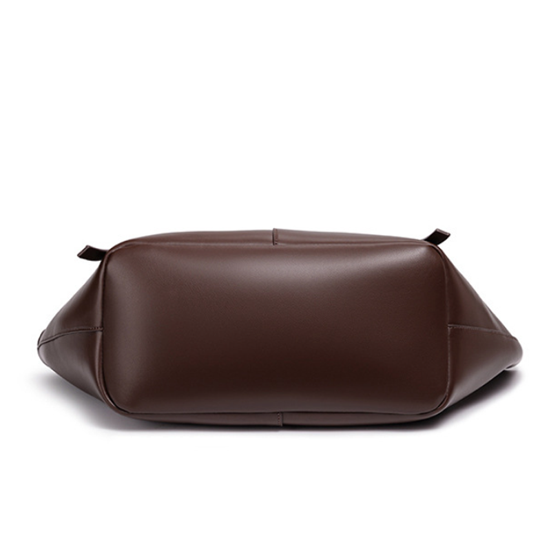 THE OVERSIZED WINGED EXECUTIVE TOTE detail image 14