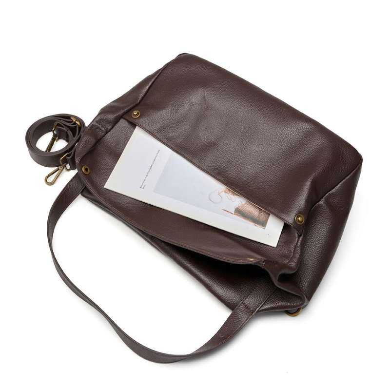 THE HERITAGE FOLD-OVER MESSENGER detail image 16