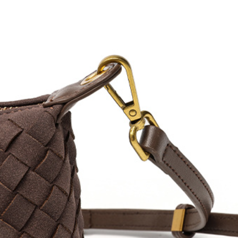 THE FAUX SUEDE FLAP TOTE detail image 15