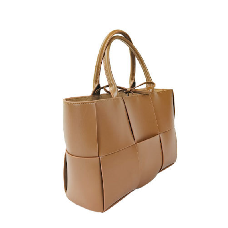 THE SQUARE TOTE detail image 11