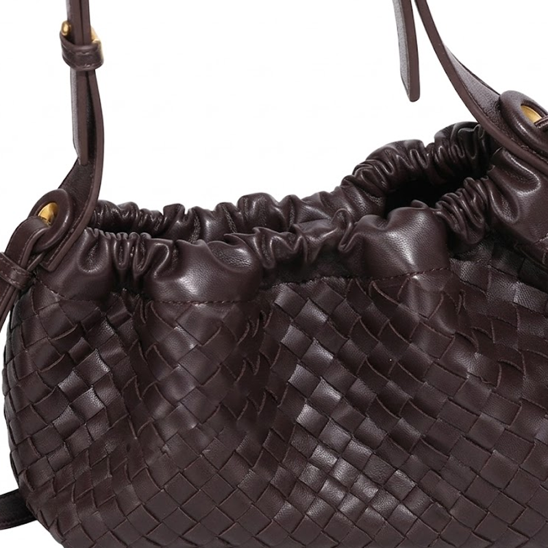 THE Drawstring Bucket detail image 11