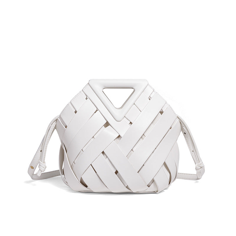 THE V-CUT CLUTCH detail image 13