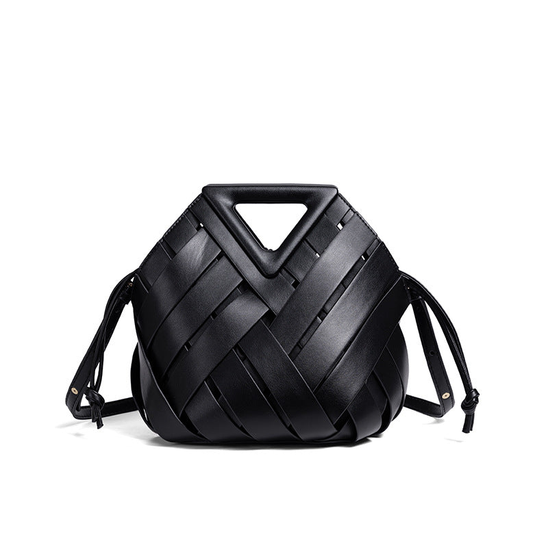 THE V-CUT CLUTCH detail image 14