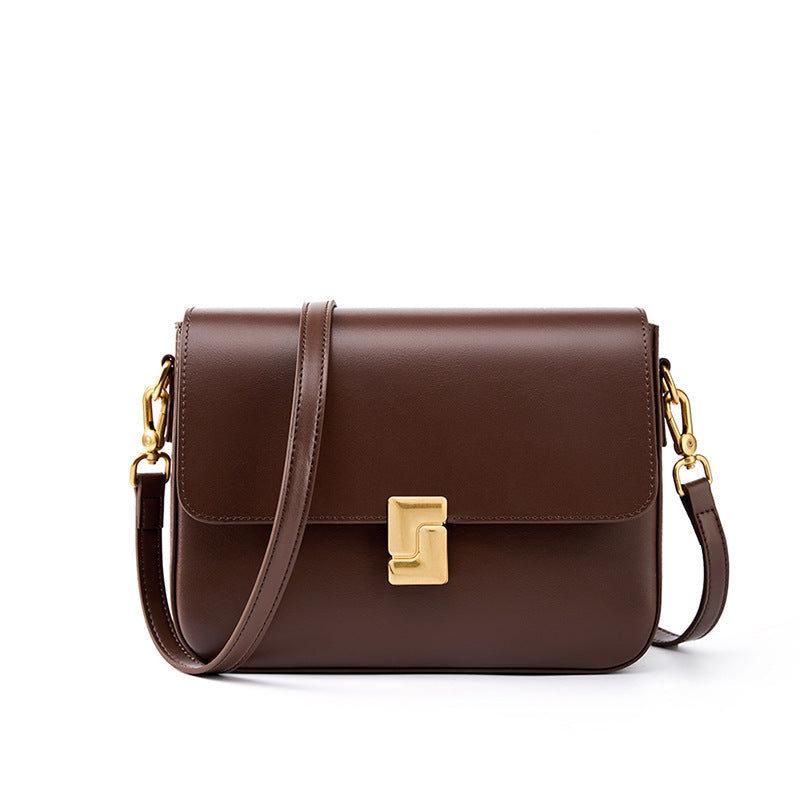 THE DUAL-STRAP VERSATILE FLAP BAG detail image 2