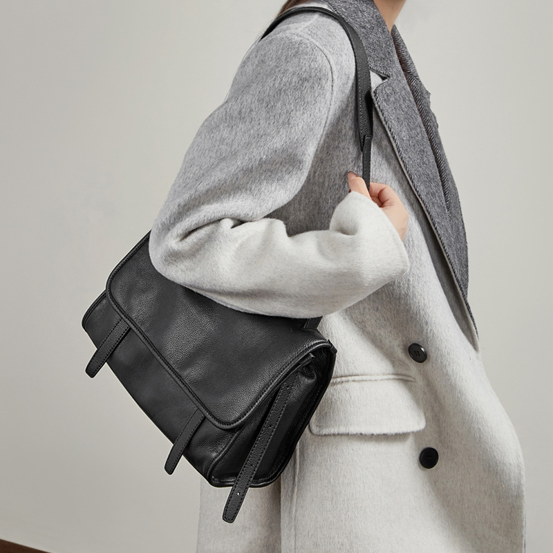 THE SOFT FLAP MESSENGER detail image 8