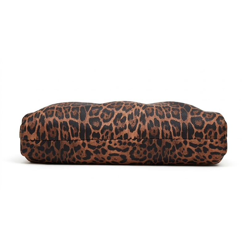 THE WILD POUCH detail image 7