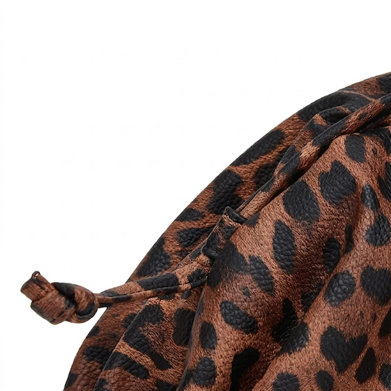 THE WILD POUCH detail image 8