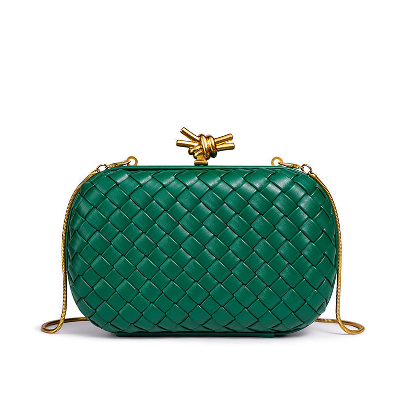 THE REFINED BARREL DUFFEL CLUTCH detail image 9