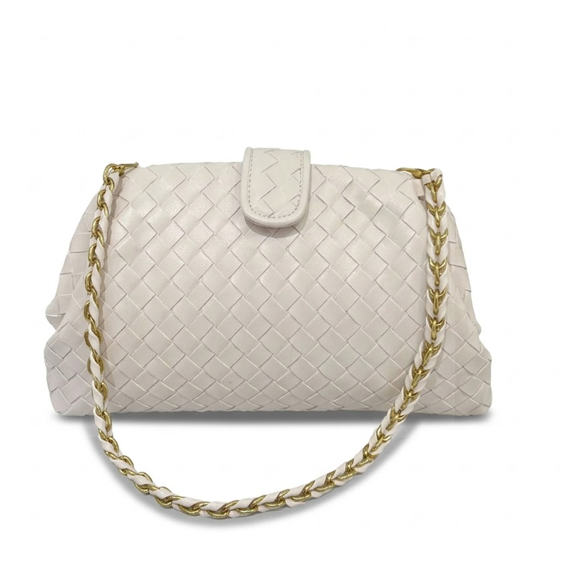 THE BRAIDED CHAIN POUCH detail image 10