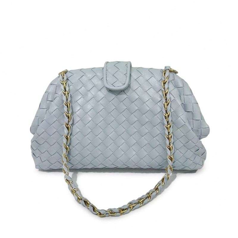 THE BRAIDED CHAIN POUCH detail image 13