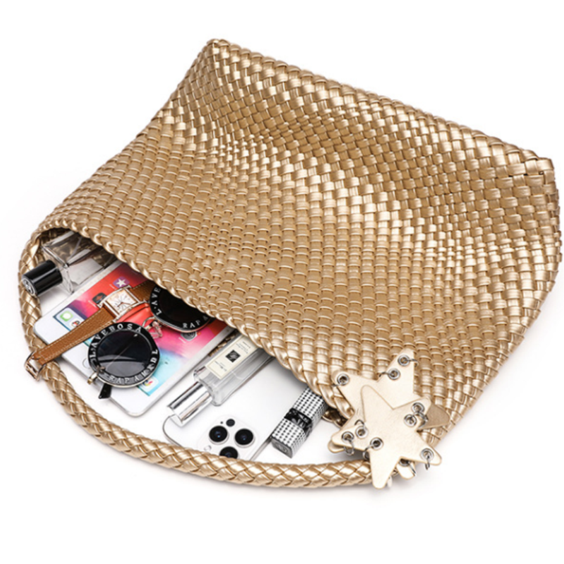 THE STAR VOLUME TOTE detail image 9