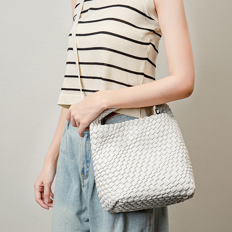 THE BLOCK VOLUME TOTE detail image 13