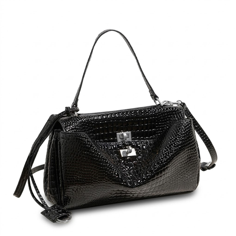 THE TRI-COMPARTMENT EXECUTIVE FLAP BAG detail image 9