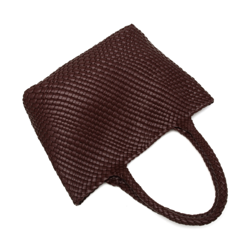 THE ARTISANAL POUCH TOTE detail image 17