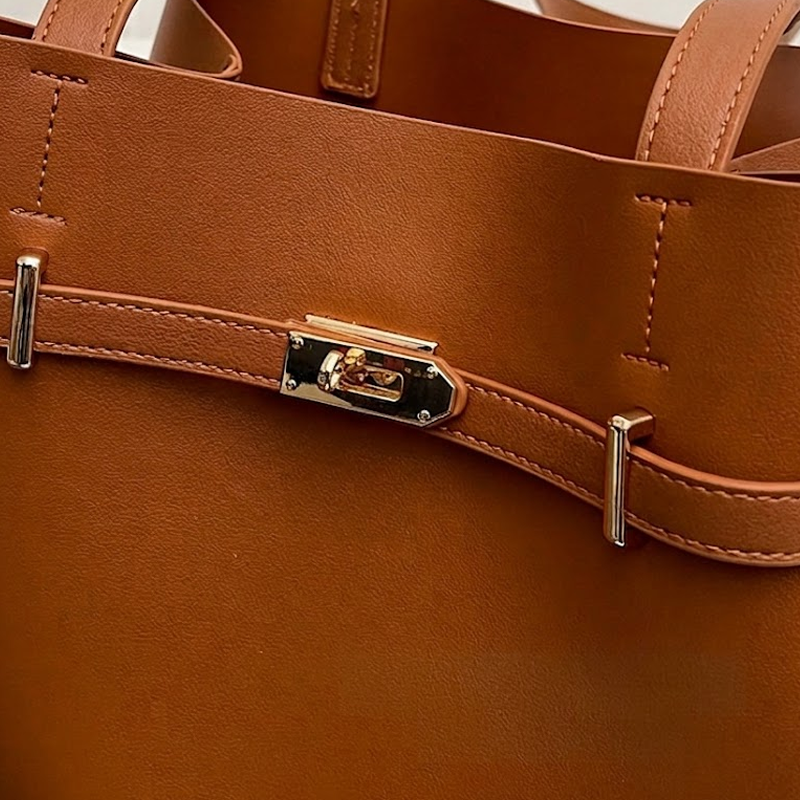 THE BELTED DRAWSTRING SHOPPER detail image 12