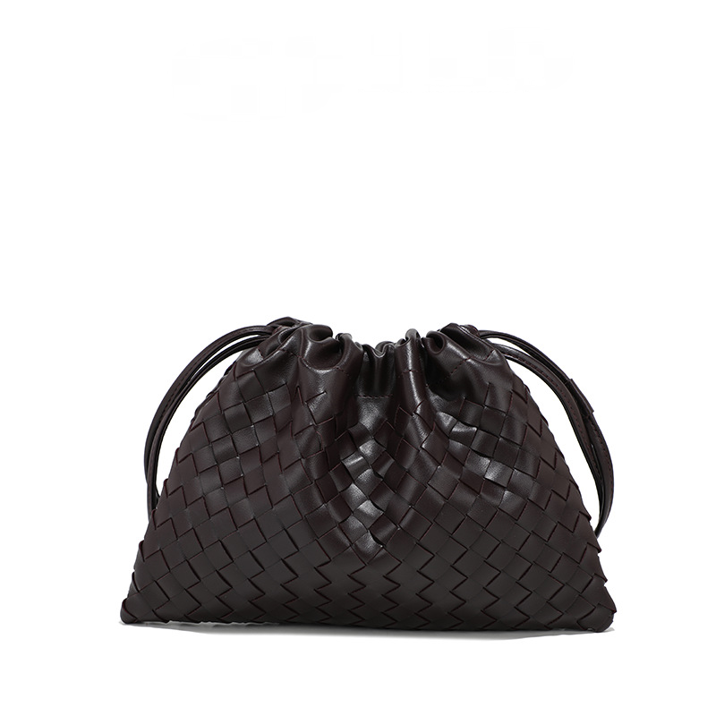 THE DRAWSTRING POUCH detail image 4
