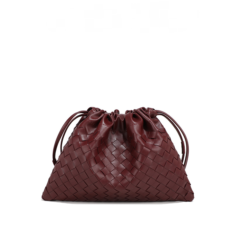THE DRAWSTRING POUCH detail image 5