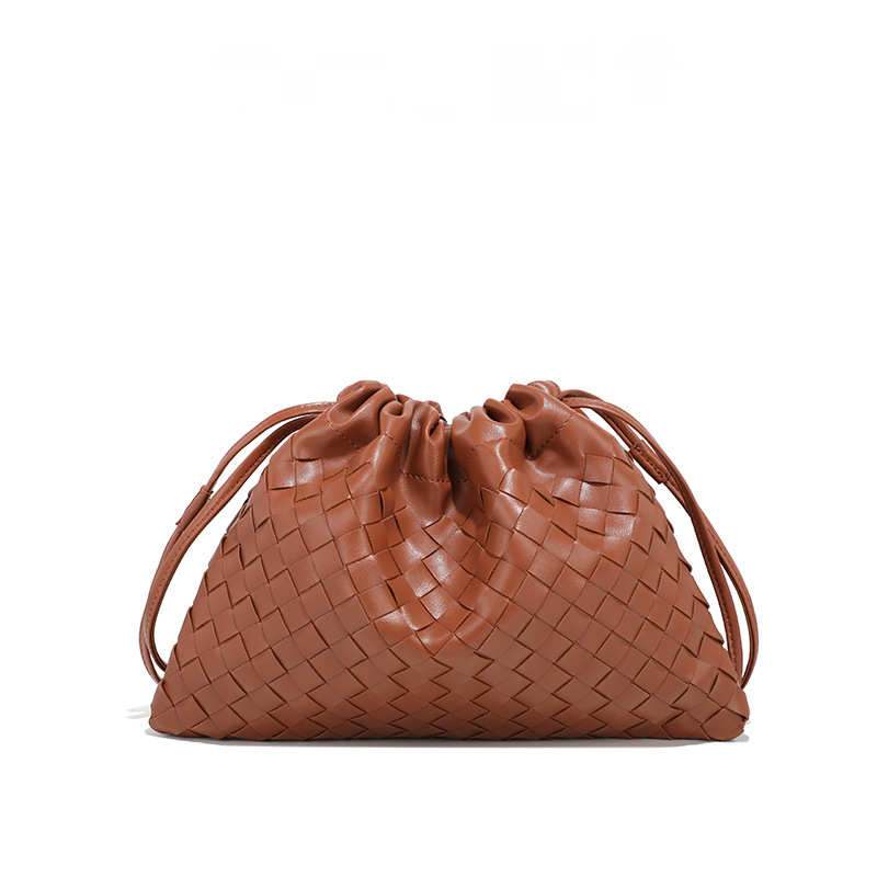THE DRAWSTRING POUCH detail image 7