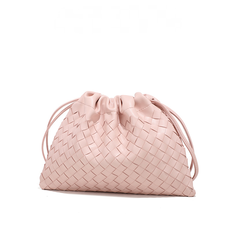 THE DRAWSTRING POUCH detail image 8