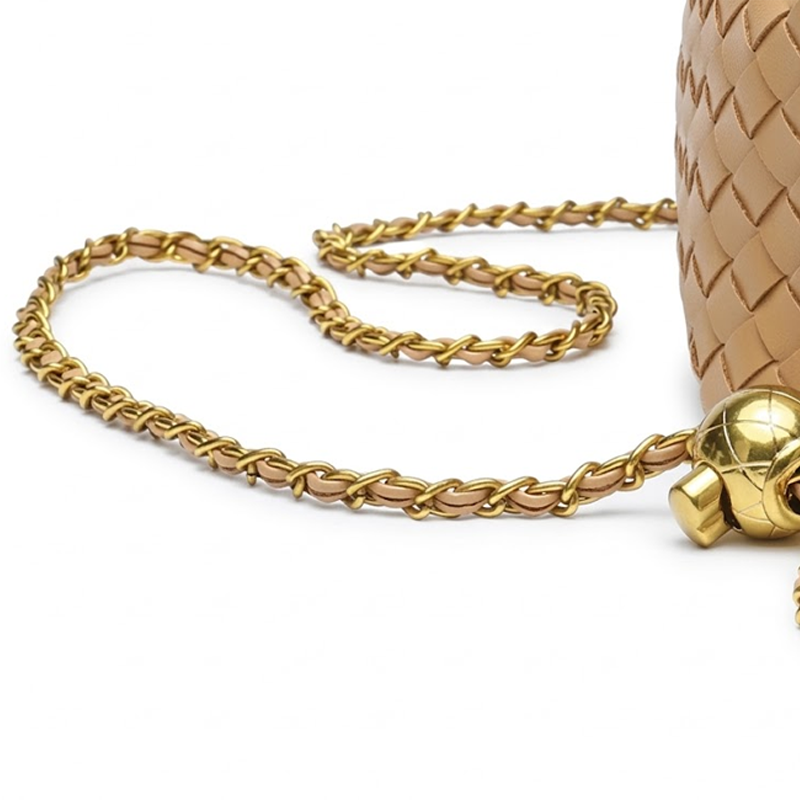 THE ARTISANAL GOLD-BALL CROSSBODY detail image 16