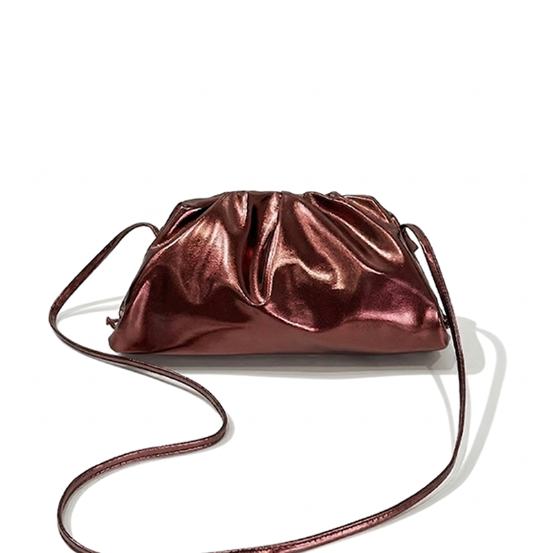 THE METALLIC LUSTRE POUCH detail image 8