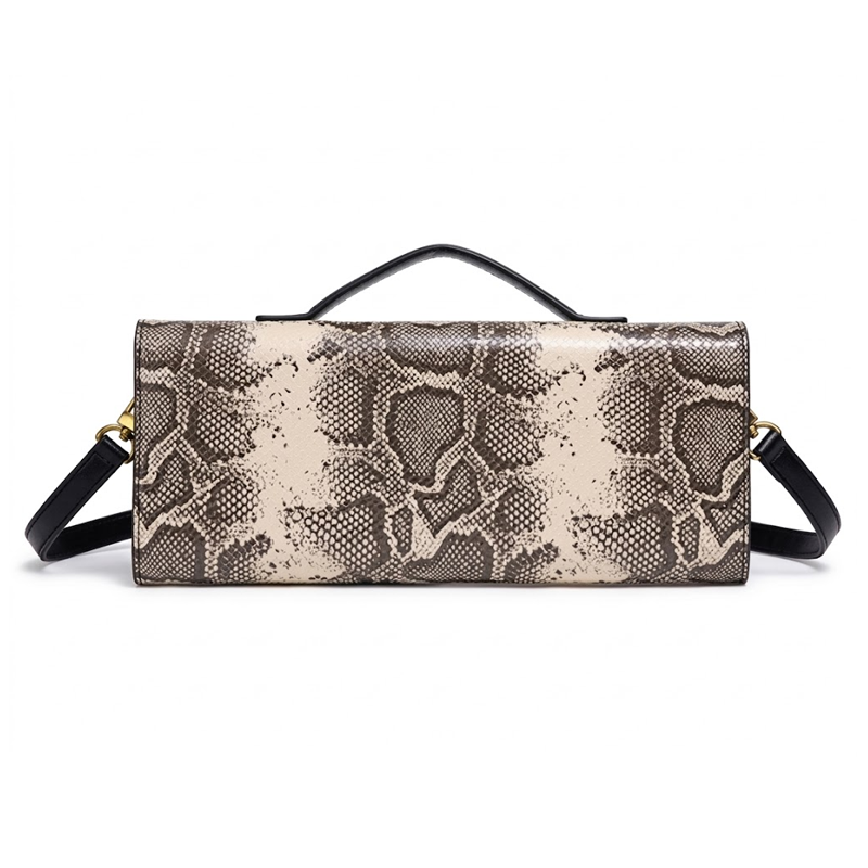 THE KNOT FLAP CLUTCH - WILD detail image 18