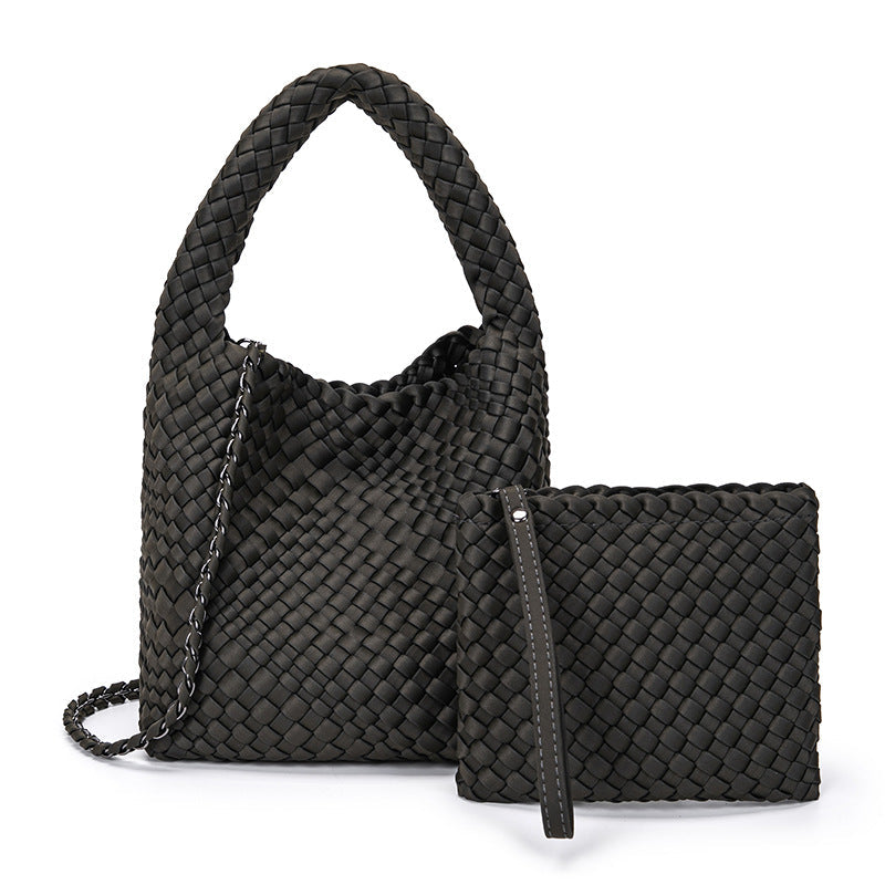 THE SATIN BLOCK VOLUME TOTE detail image 15
