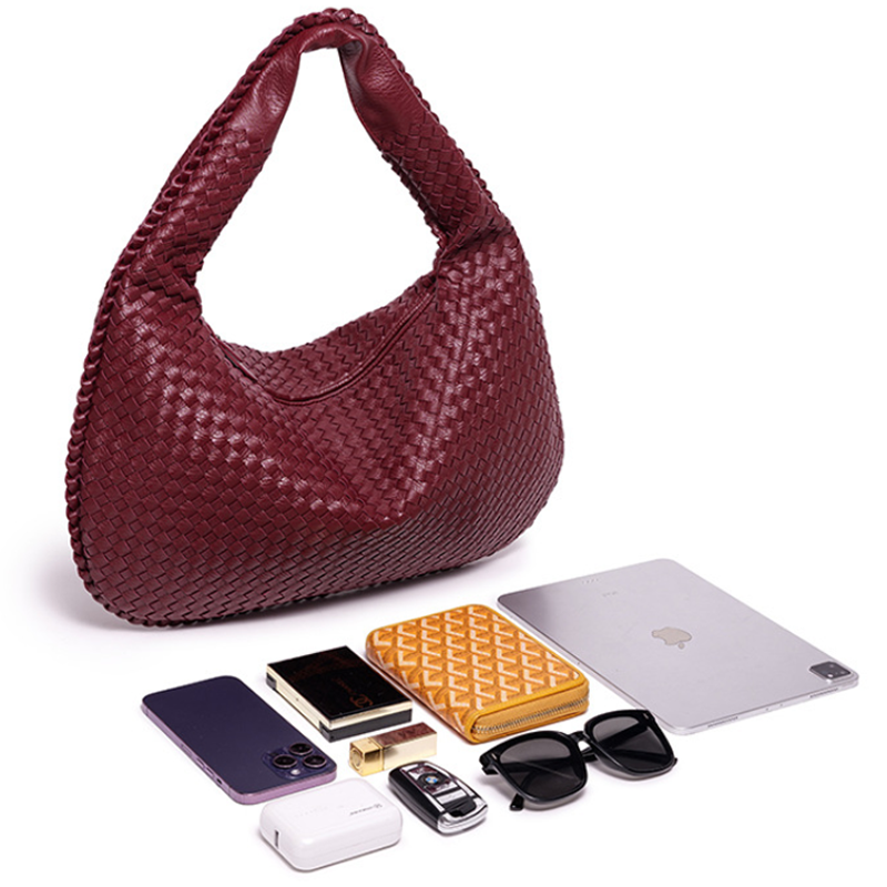 THE ARTISANAL INTEGRATED HOBO detail image 20