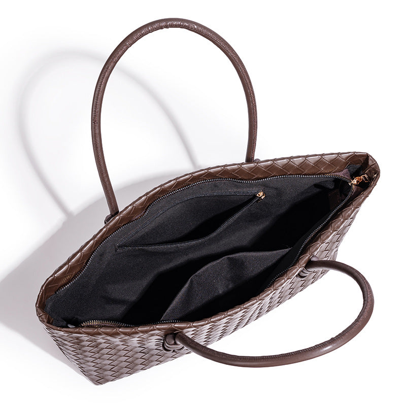 THE ESSENTIAL ZIP TOTE detail image 4