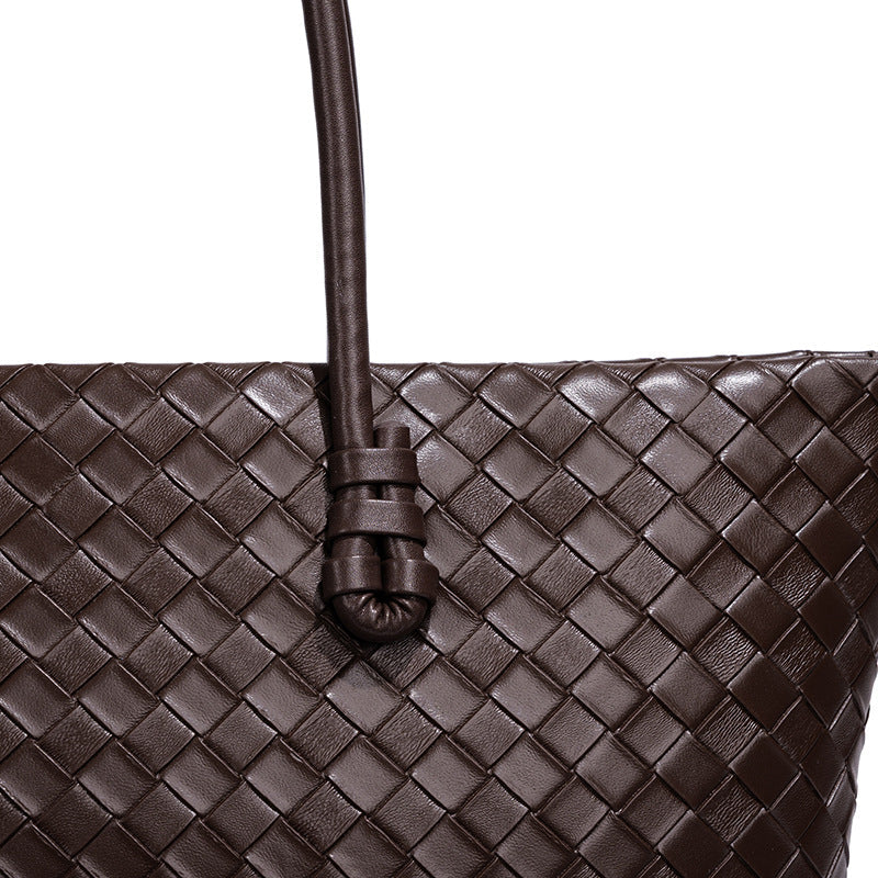 THE ESSENTIAL ZIP TOTE detail image 5